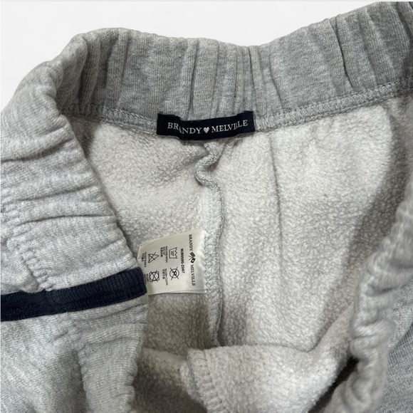 Brandy Melville Gray Shorts - Picture 2 of 2